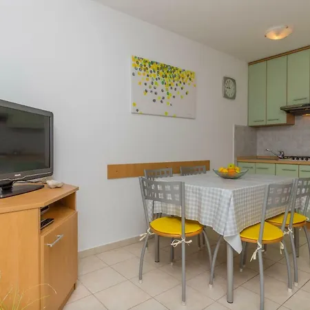 Apartment Apartman Emma *
