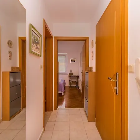 Apartman Emma Apartment